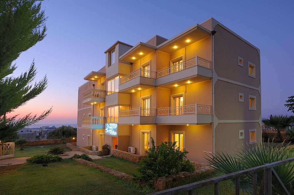 notos heights hotel and suites