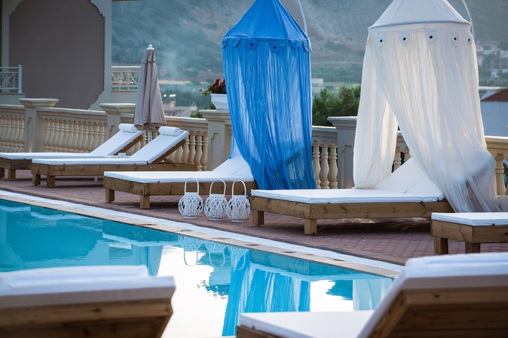 notos heights hotel and suites