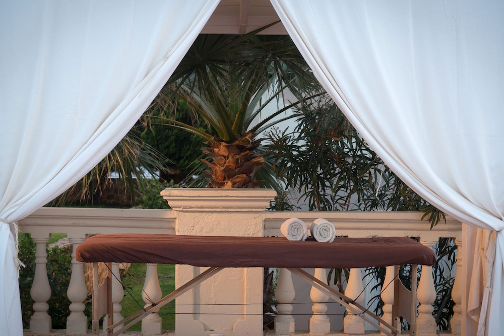 notos heights hotel and suites