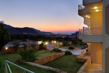 notos heights hotel and suites