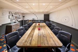 ibis styles manchester portland hotel