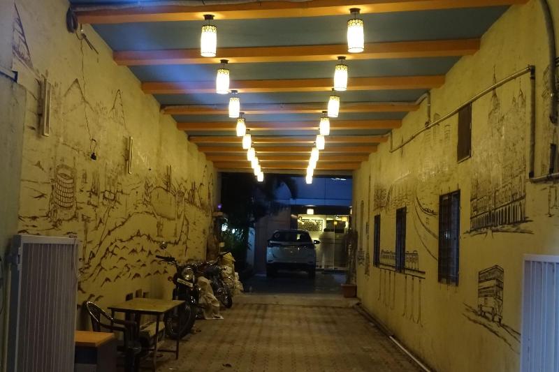 Hotel Sunshine Airport,Andheri (East),3 star