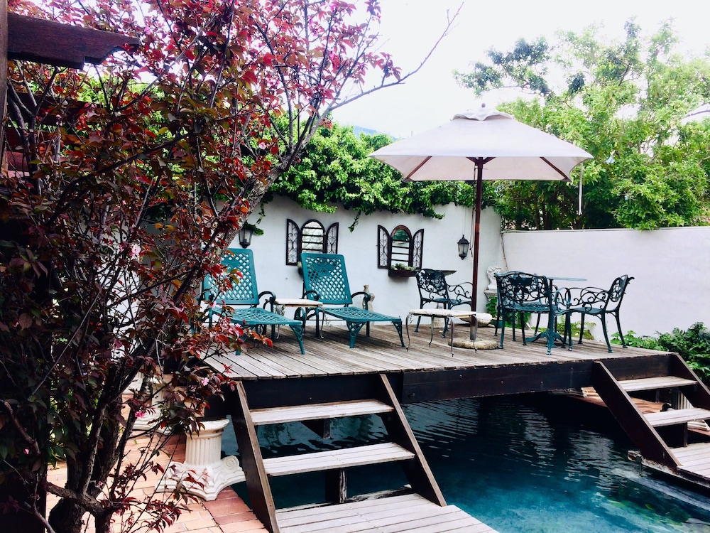 harfield guest villa