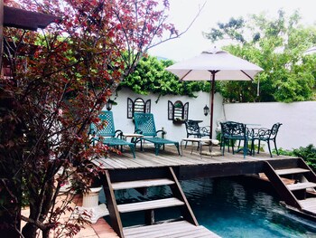 harfield guest villa