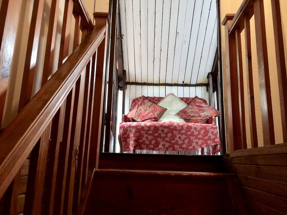 harfield guest villa