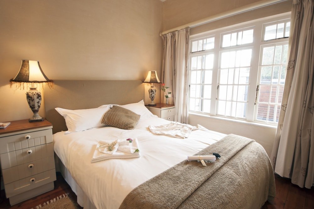 harfield guest villa