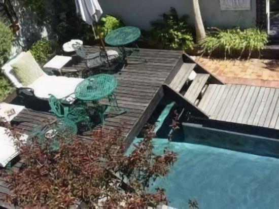 harfield guest villa