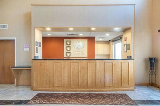 Comfort Suites Louisville Airport,Louisville>>Jefferson County,3 star