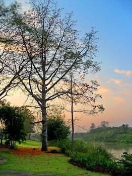 fuengfah riverside garden resort