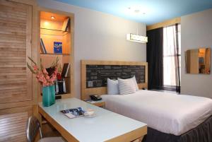 tryp by wyndham new york city times square midtown