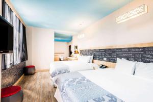 tryp by wyndham new york city times square midtown