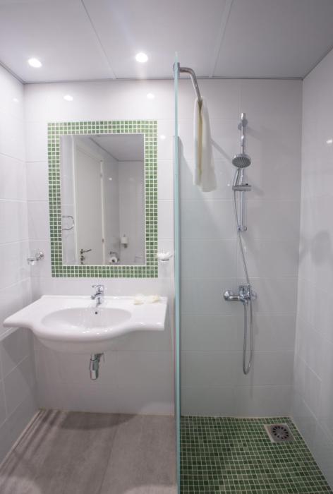 nicholas color hotel