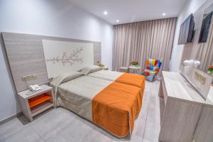 nicholas color hotel