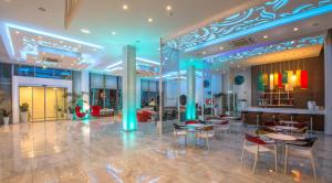 nicholas color hotel