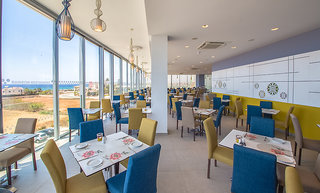 nicholas color hotel