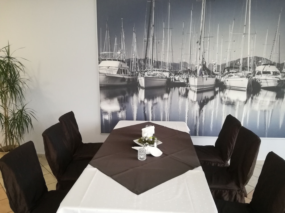 hotel galion
