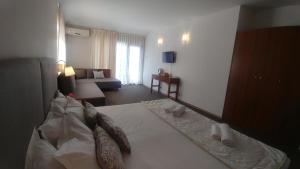 family hotel muses