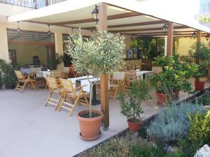 family hotel muses
