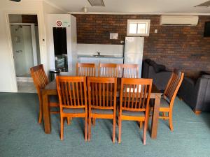 bridge street motor inn