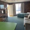 bridge street motor inn