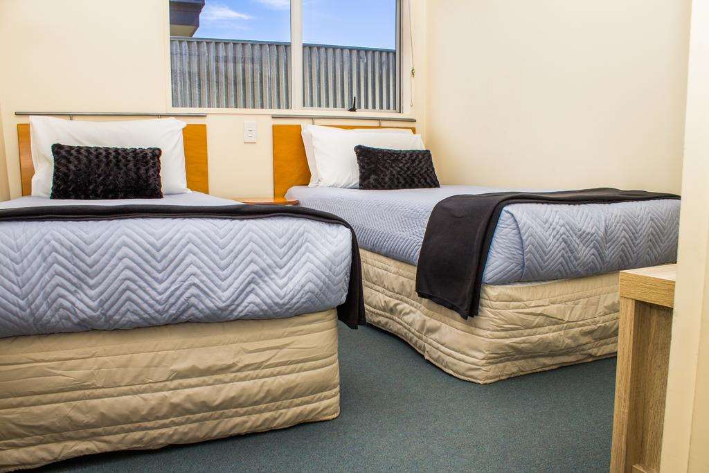 bella tuscany on kennedy