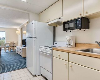 Quality Inn & Suites Ocean City Fenwick,Maryland>>Fenwick Island,3 star