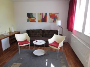 Restaurant Und Pension Zur Wildgans,Near Arendsee Heritage Museum,3 star