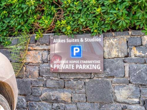 elounda alikes suites and studios