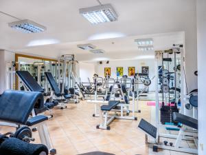 elounda alikes suites and studios