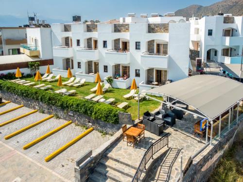 elounda alikes suites and studios