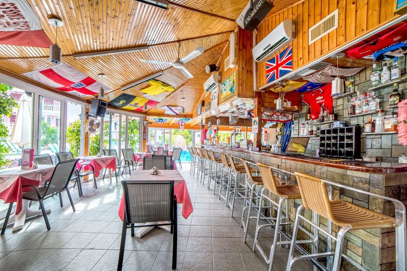 acapulco marinos apartments adults only