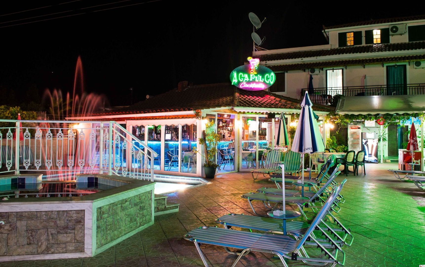 acapulco marinos apartments adults only