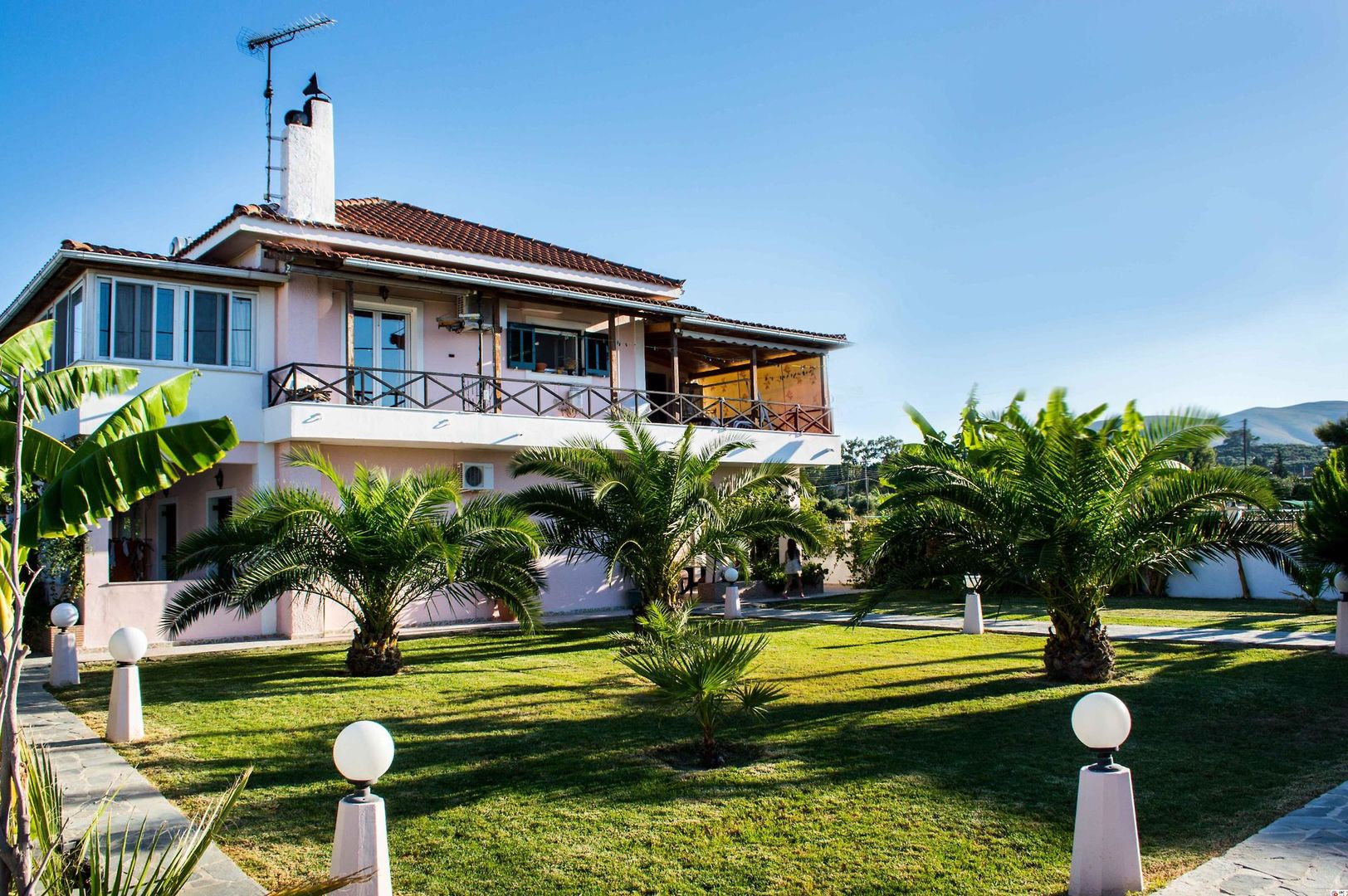 acapulco marinos apartments adults only