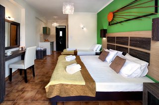 acapulco marinos apartments adults only