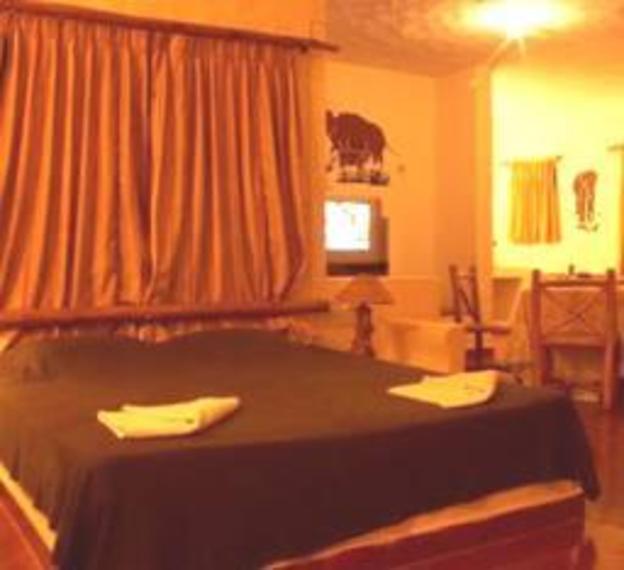 country club wildlife resort