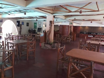 country club wildlife resort