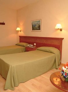 Hotel Adonis Pelinor,Canary Islands>>Santa Cruz De Tenerife,2 star