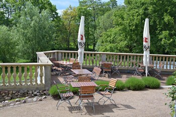 Burghotel Lenzen,In Lenzen,4 star