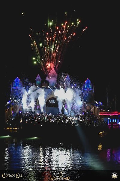 cratos premium hotel