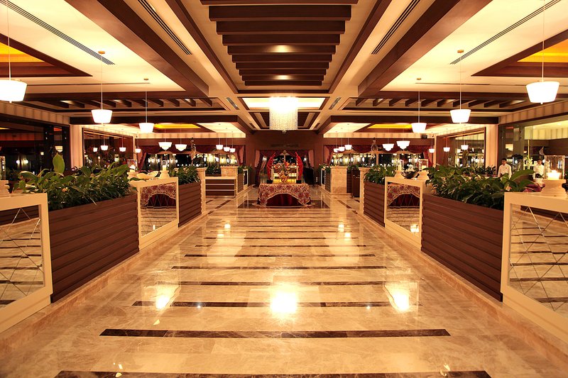 cratos premium hotel