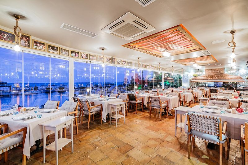 cratos premium hotel