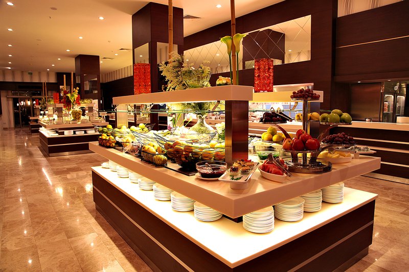 cratos premium hotel