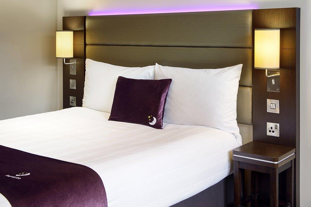 premier inn glasgow motherwell