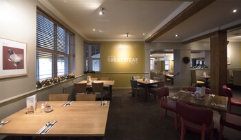 premier inn glasgow motherwell