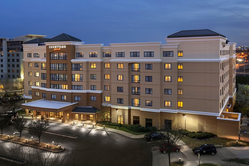 courtyard by marriott newark elizabeth