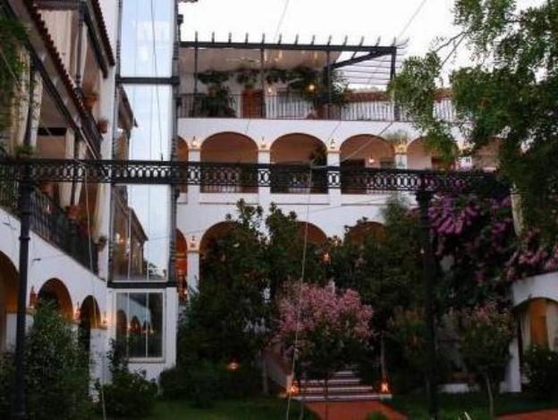 hotel varinia serena balneario de alange