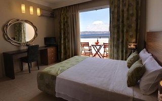 sunrise resort hotel