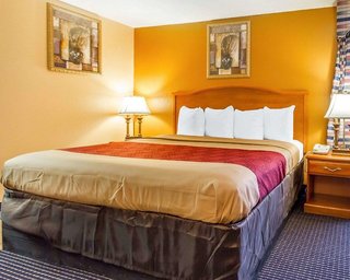 Econo Lodge Inn & Suites,Jefferson County>>Evergreen,2 star