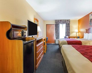 Econo Lodge Inn & Suites,Jefferson County>>Evergreen,2 star