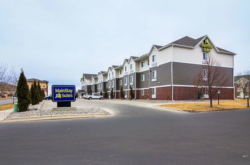 mainstay suites fargo  i 94 medical center